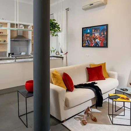 Secret Garden - Amazing Loft In The Imperial