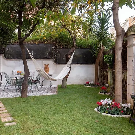 Secret Garden - Amazing Loft In The Imperial Rome
